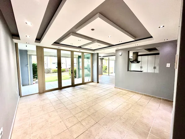 102 Harbour Dr, Humacao, PR
