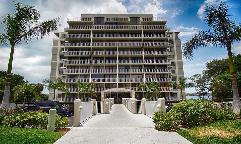1st image of 500 N OSCEOLA AVENUE #211