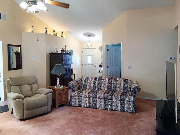 3rd image of 4894 Norwalk Pl