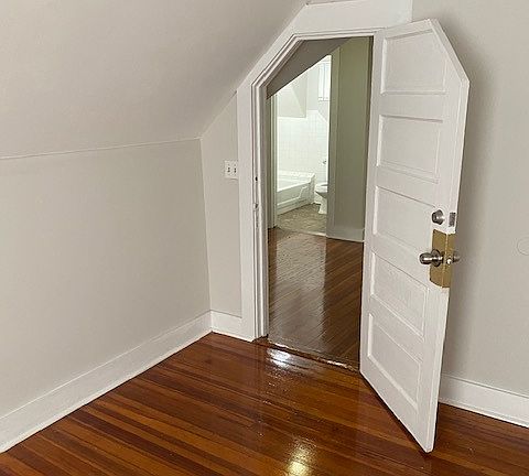3rd image of 1021 Queen City Ave #1021