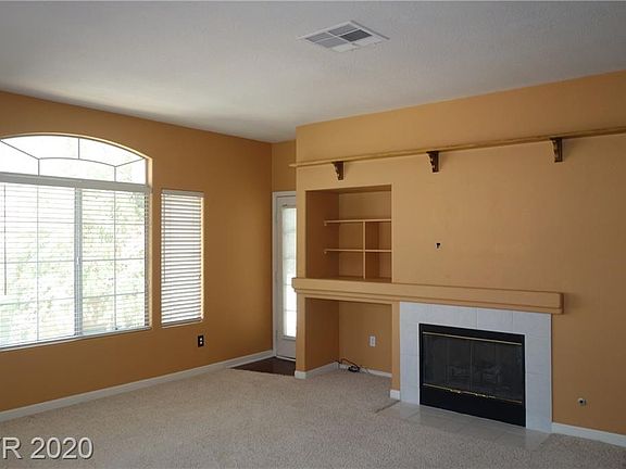 2nd image of 104 Topsail Dr