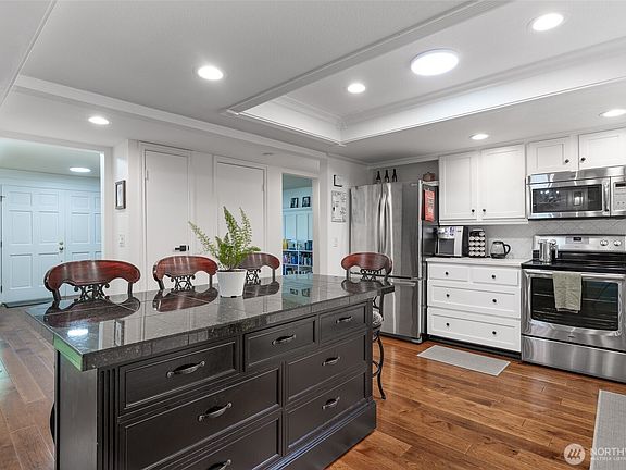 3rd image of 14105 64th Avenue W