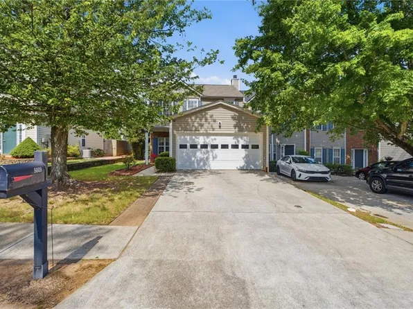 5009 Timber Hills Dr, Oakwood, GA 30566