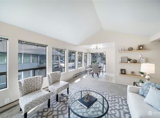 1602 149th Pl SE APT 3, Bellevue, WA