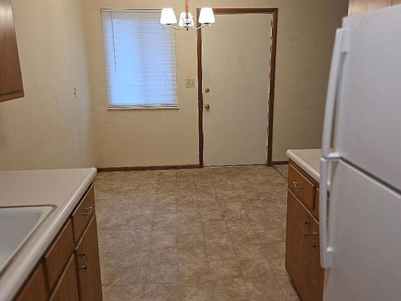 3rd image of 1701 Vandalia St #Second