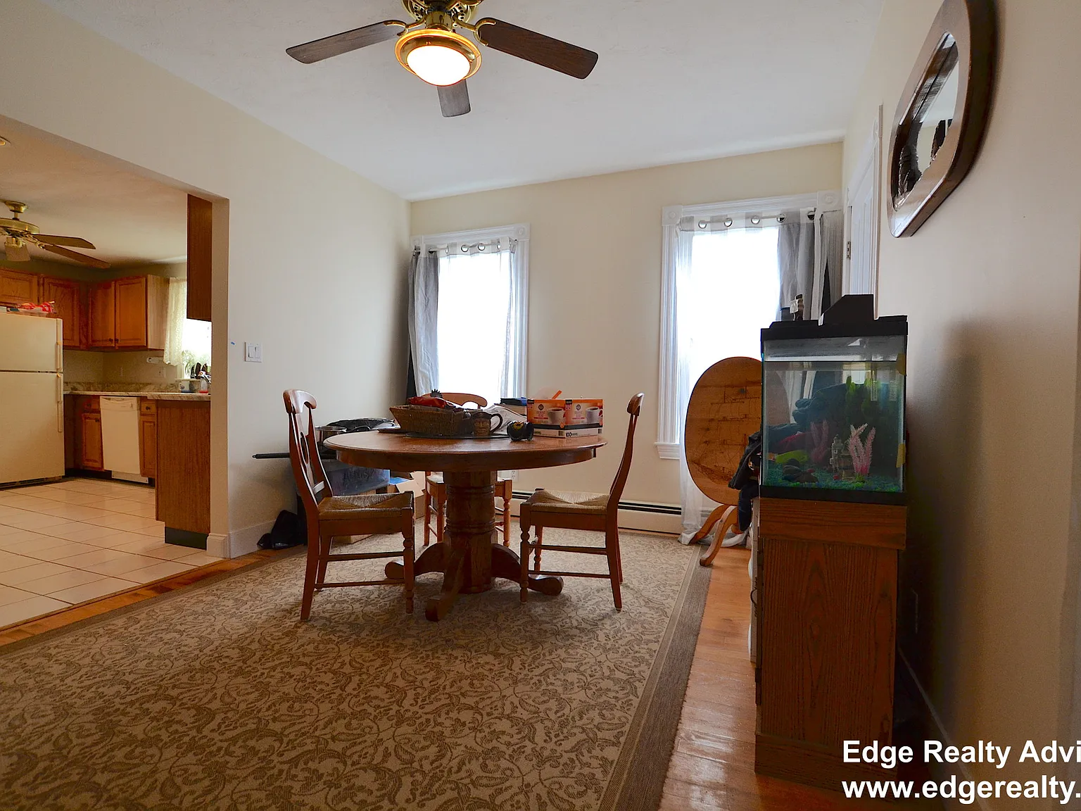 3 bed, 1200 sqft, $3,300 — Photo 3