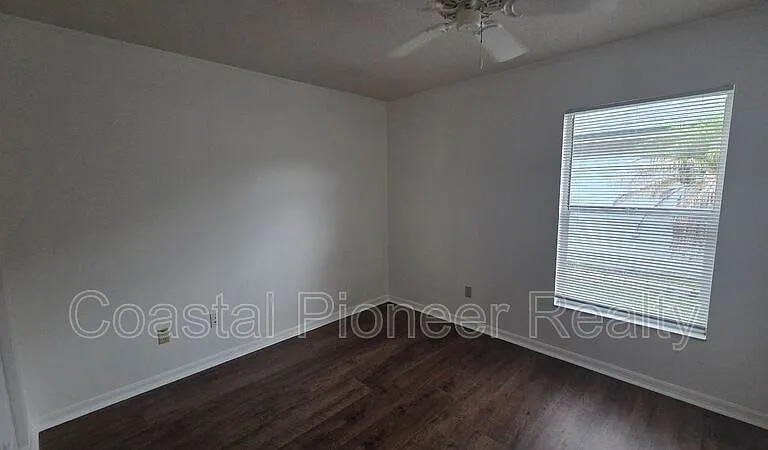 1731 Wakefield Dr — Photo 18