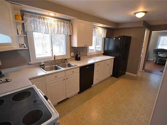 2nd image of 6162 Doe Haven Dr