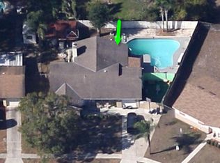 2317 Fern Cir, Tampa, FL 33604