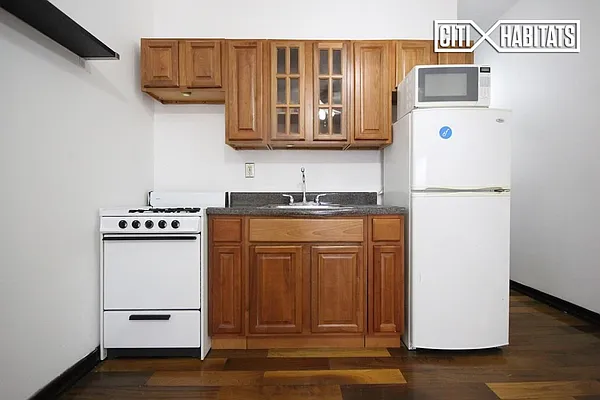 Rented by Citi Habitats | media 21