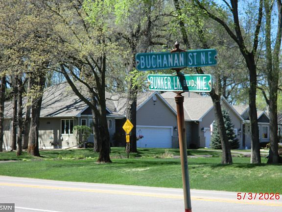 3rd image of 13625 Buchanan St NE