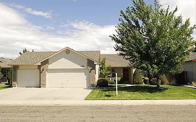 1st image of 4498 S Silverwood Pl