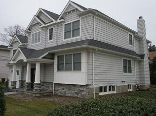 51 Fortune Ln, Jericho, NY