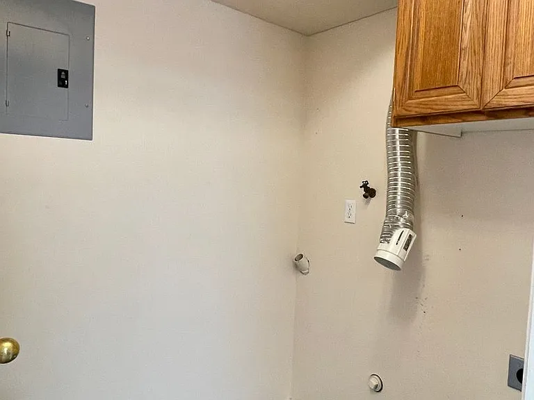 1516 S 4000 W — Photo 27