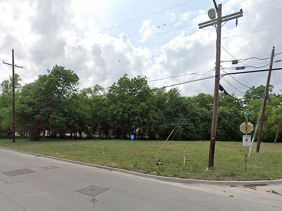 2nd image of 5101 Beverly Dr