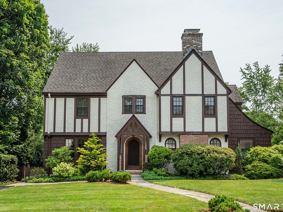1st image of 20 Fernwood Road
