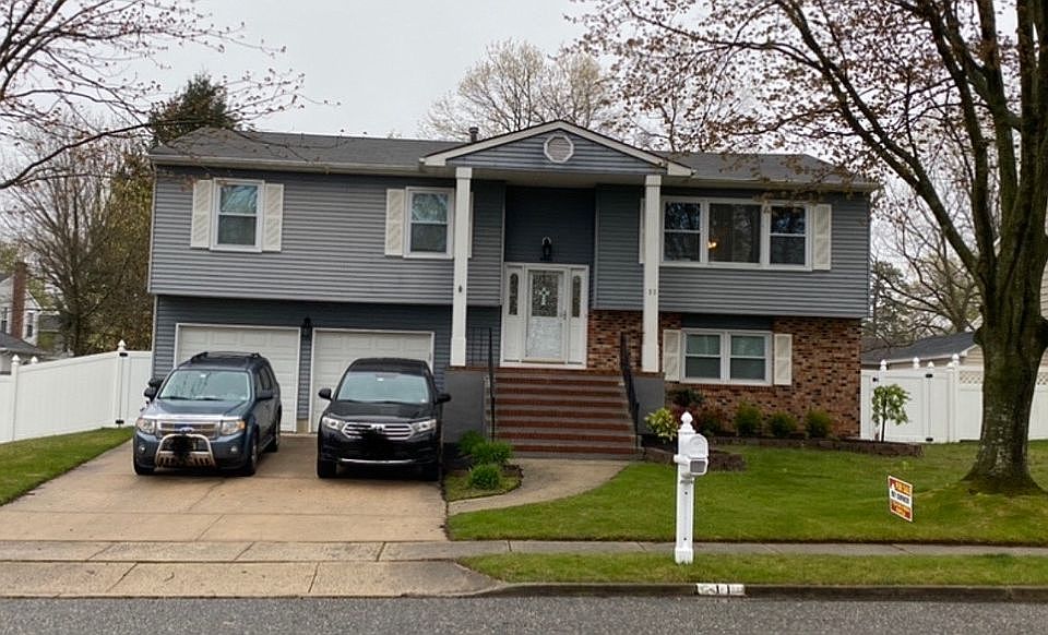 11 LILAC PLACE - Ramtown 