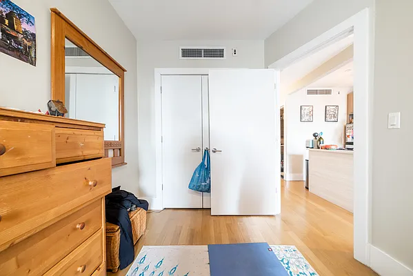 Rented by Joel Scharf, LREB | media 22