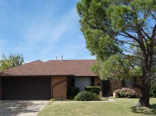 6319 NW Cheyenne Ave, Lawton, OK 73505