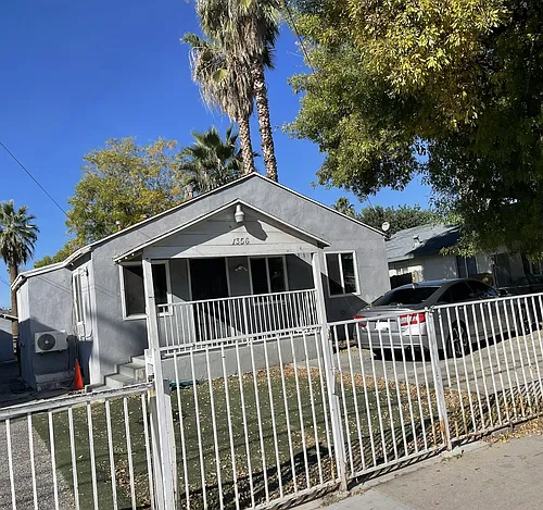 1356 N Sierra Way Photo 1