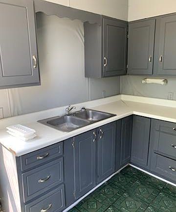 3rd image of 526 E 9th St #3