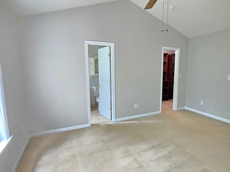 2008 Metacomet Way — Photo 16