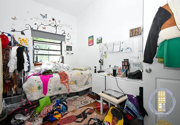4th image of 436 Throop Ave #2A