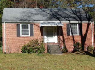 2004 Liberty Dr, Greensboro, NC 27408