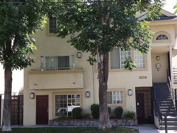 2nd image of 5238 Cartwright Ave