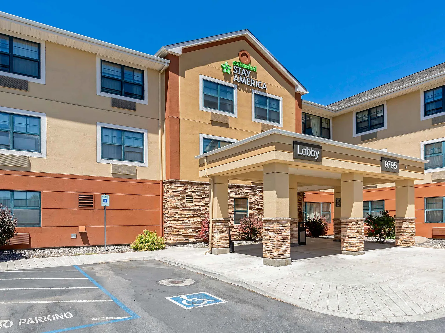 Reno - South Meadows — Photo 4