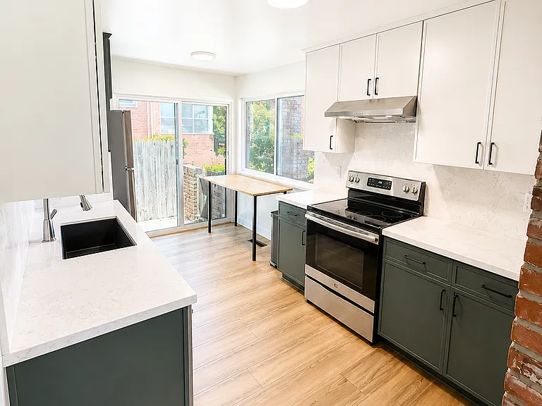 2216 Santa Clara Ave #A — Photo 5