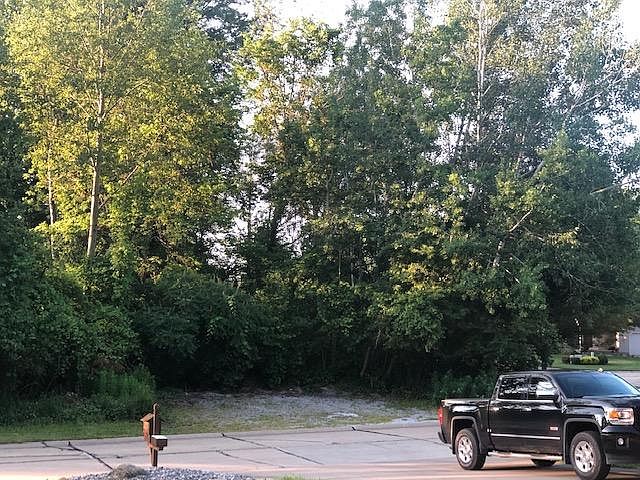 2nd image of Falling Rock Ln