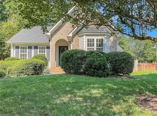 1005 Megan Cross Ln, Kernersville, NC 27284
