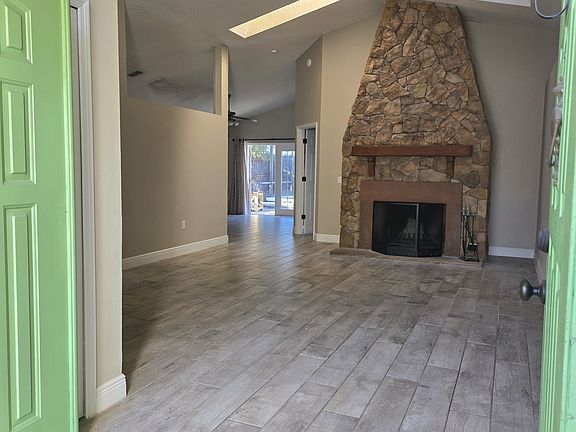 2nd image of 646 Brightview Dr