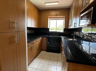 2921 SW 10th St APT 33, Miami, FL 33135