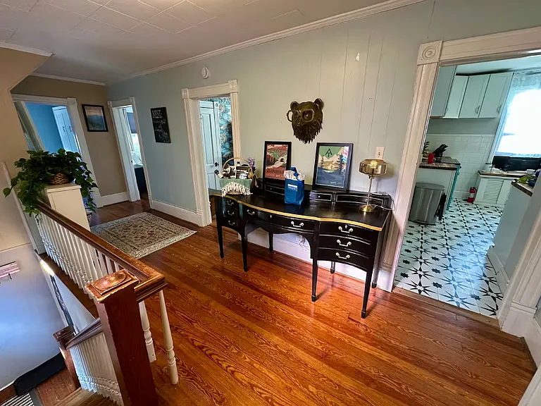 370 Woods Ave SW #B — Photo 4