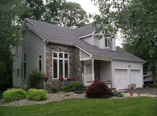 6 Wallace Blvd, Hillsborough, NJ 08844