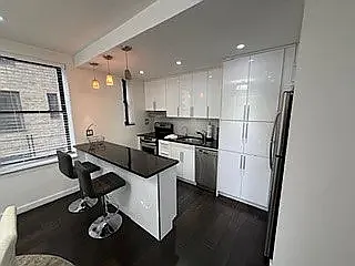 150 W 51st St #151516 — Photo 18