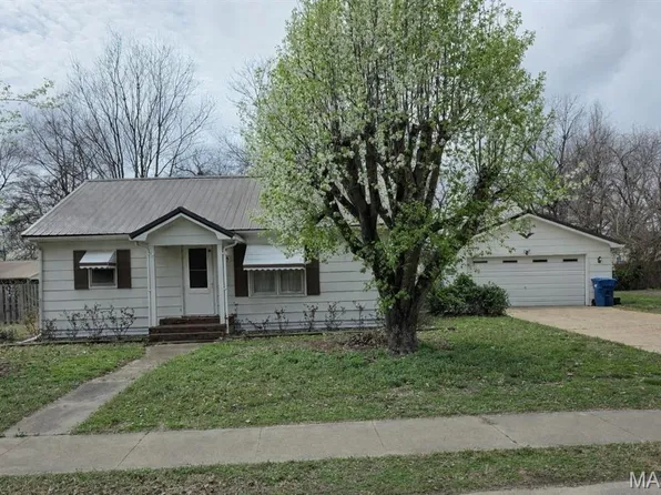 203 N Oak St, Clarkton, MO 63837