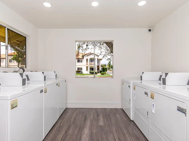 Club Pacifica Apartment Homes — Photo 18