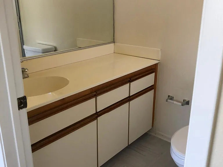 401 W Dryden St #211 — Photo 7