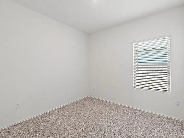 7402 Tonka Ln — Photo 16