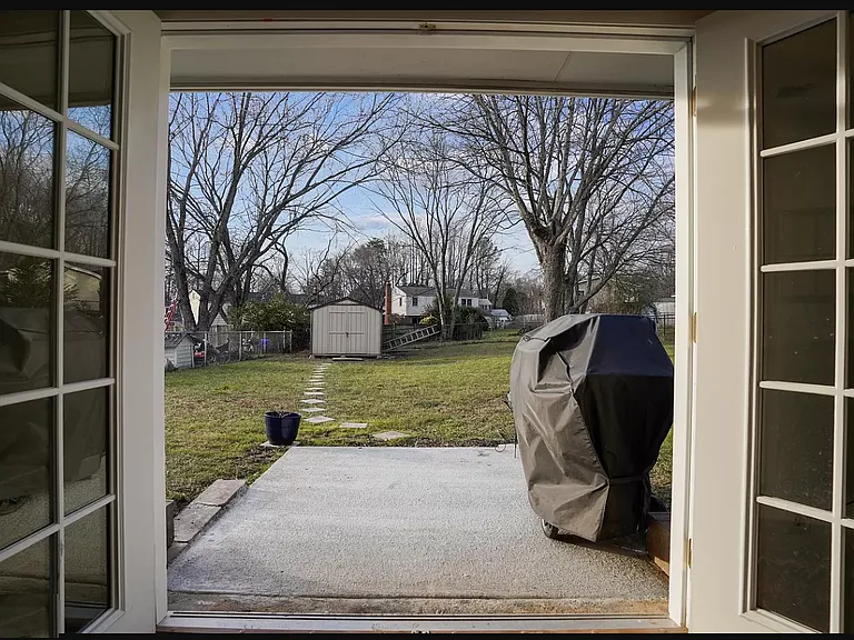 13714 Mayfair Ct — Photo 13