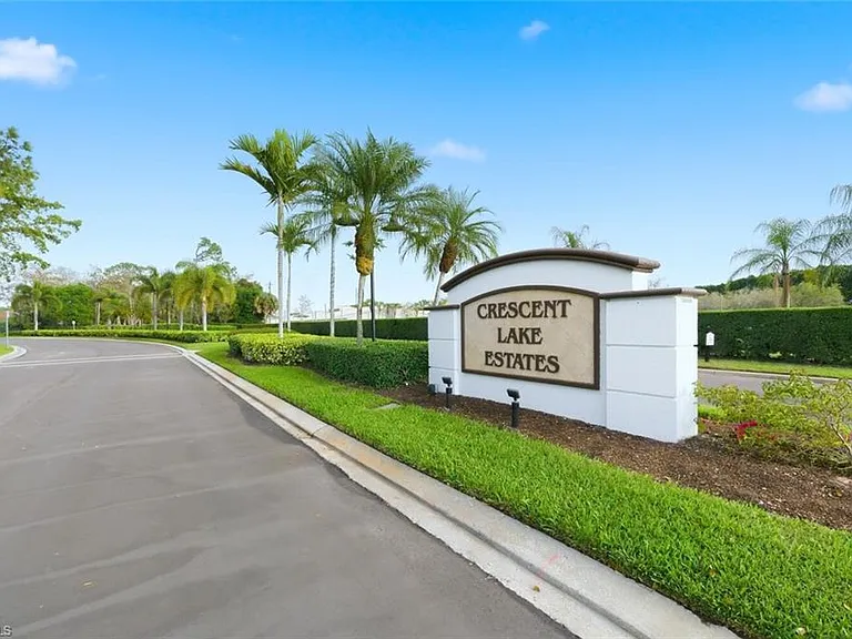 9570 Crescent Garden Dr #A-102 — Photo 32