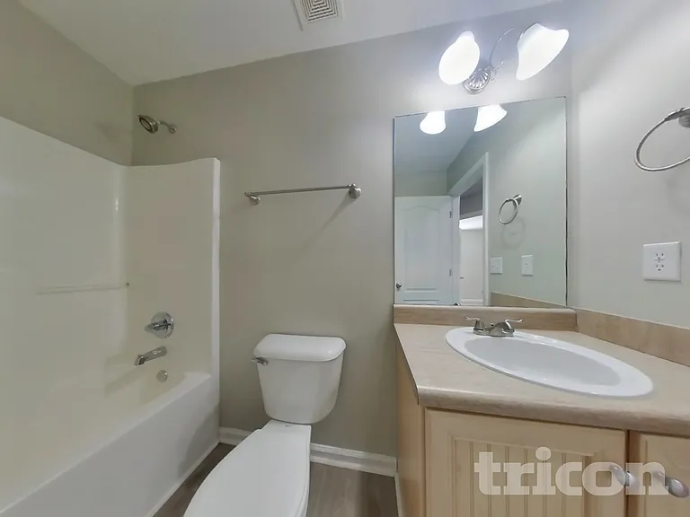 542 Meadow Spring Dr — Photo 13