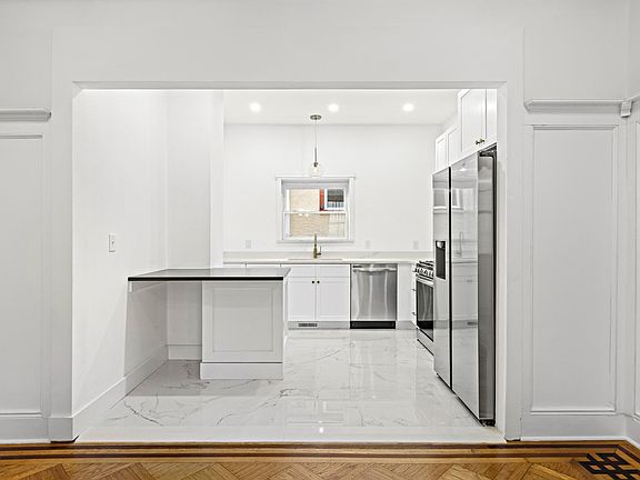 3rd image of 322 78th St
