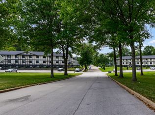 Oak Park Apartments, Saint Louis, MO 63123