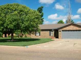 2807 Kermit Dr, Plainview, TX 79072