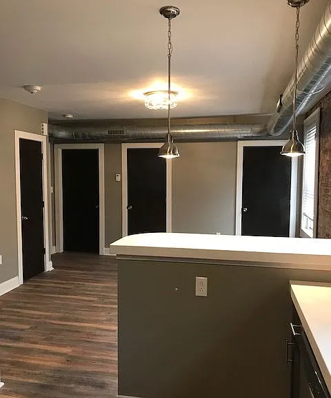 5821 E Liberty Blvd #6 — Photo 4