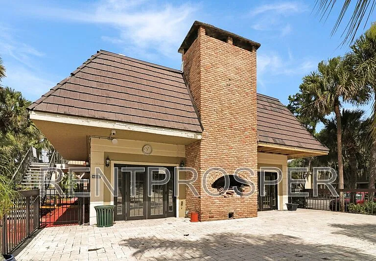 4022 Versailles Dr #C — Photo 3